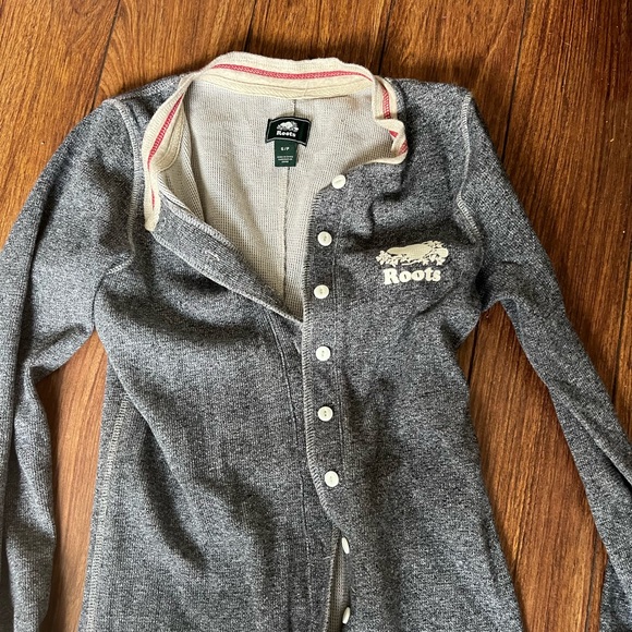 Excellent condition. I just never wear it - Picture 2 of 3